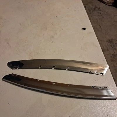 Lincoln Mark VII 1984-1992 puerta ventana pilar goteo cromo moldura conjunto bonito OEM  Foto 1 de 4