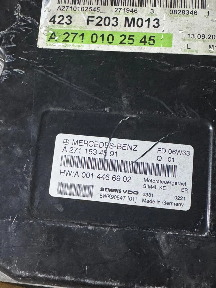 Mercedes ECU A2711534591 Siemens VDO 5WK90547[01] FD 06W33 Engine Control Unit - Image 1 of 1