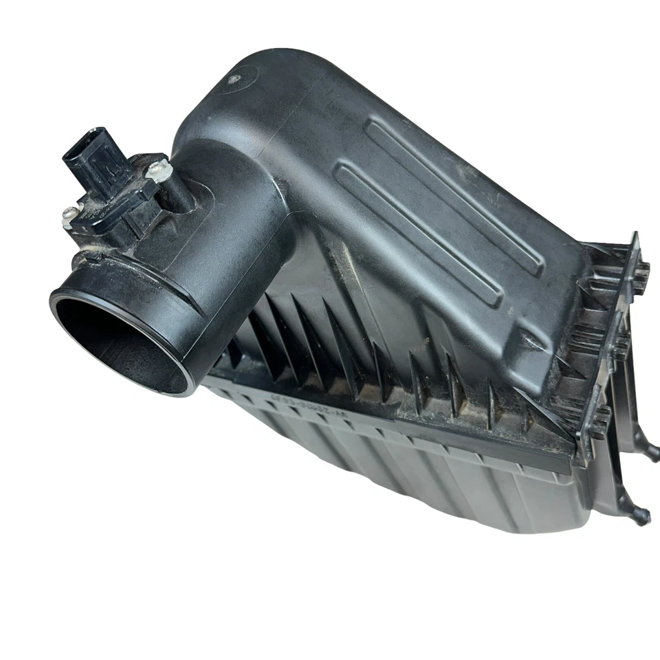 2007 Mercury Montego Freestyle OEM Air Cleaner Filter Housing Box 05 06 07 - Image 1 of 4