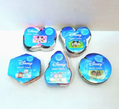 Juego de 5 - Toallas Mágicas Disney Mickey, Minnie, Frozen, Toy Story, Princesa Tiana Foto 1 de 4
