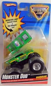 Hot Wheels Monster Jam Monster Duo Avenger 2009 Green