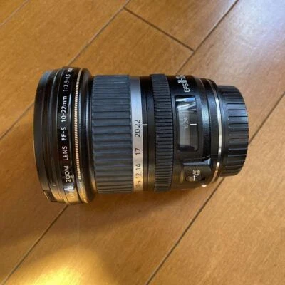 CANON EF-S 10-22mm F3.5-4.5 USM Super Wide Angle Zoom Lens magnification 0.17x - Image 1 of 2