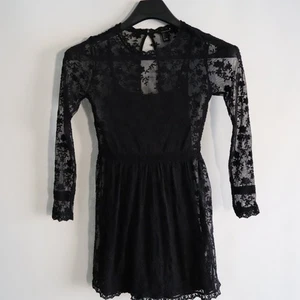 Damen FOREVER 21 Spitzenkleid - Langarm - Größe S - Bild 1 von 4