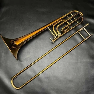 C.G.Conn Conn 88HR Professional Trombone Japan Used Excellent Condition Brass - Picture 1 of 10