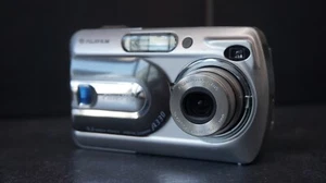 Fujifilm FinePix A330 3.2MP Digital Camera - Silver - Picture 1 of 7