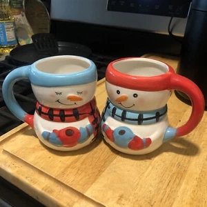 Cute Bay Island Snowman Mug Set - Collectable Christmas Mugs for Holidays - Picture 1 of 1