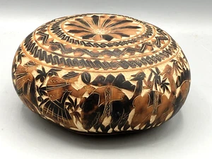Vintage Peruvian Hand Carved Gourd Peru Folk Art Andes Llama Alpaca Handmade - Picture 1 of 14
