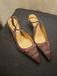 ANN TAYLOR LOFT DUNKLE SCHOKOLADE SCHLEIFE SLINGBACK SCHUHE GRÖSSE 6 - Bild 1 von 9
