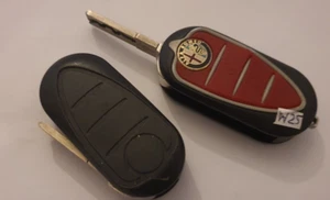 Telecomando chiave originale ALFA ROMEO CE0051 ribaltabile 434mhz tp-ID46 7946 HITAG2 3 pulsanti - Foto 1 di 4
