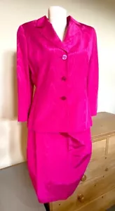 Louis Feraud ladies Hot pink Skirt Suit, Immaculate UK 12/14 - Picture 1 of 14