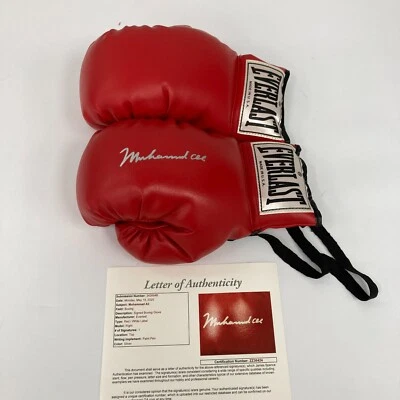 Muhammad Ali Signed Everlast Boxing Glove Silver Ink Signature JSA COA - Image 1 of 4