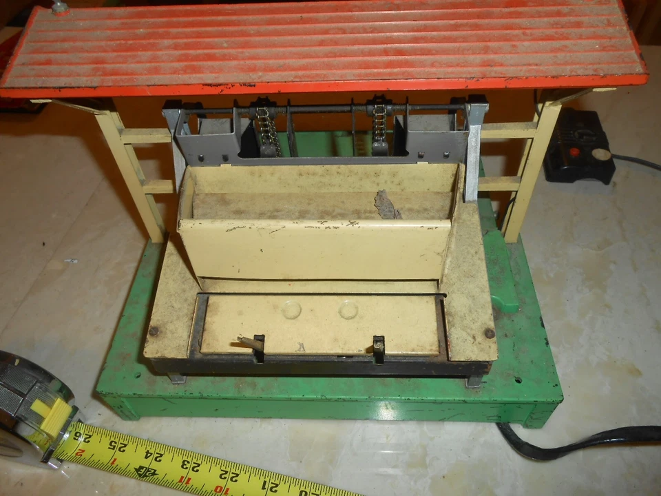 O/O-27 Lionel 164 Log loader  Parts. Buyers Choice - Image 1 of 1