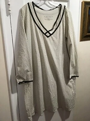 Camisón para mujer Cacique manga larga BLANCO CON DIAMANTES AZUL MARINO talla 22/24 nuevo sin etiquetas Foto 1 de 4