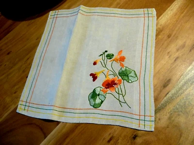 Linge ancien 1 napperon lin beige brodé de fleurs  ( 19 ) - Photo 1/4