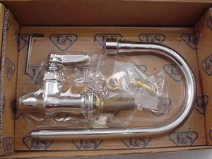 T&S B-0305-VR Rubinetto dispensa singolo, rigido collo d'oca resistente agli atti vandalici stesso giorno - Foto 1 di 3