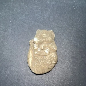 Vintage Sandicast Sleeping Mouse Figurine Signed Sandra Brue 2.5" - Picture 1 of 6