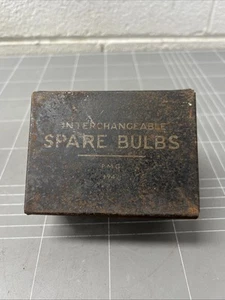 VINTAGE TIN INTERCHANGEABLE SPARE BULBS PMG 1942 WW2 TELEPHONE POST MASTER - Picture 1 of 6
