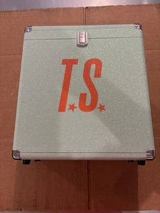 Taylor Swift - The Life Of A Showgirl Vinyl Case NEW IN BOX IN STOCK - Picture 1 of 5