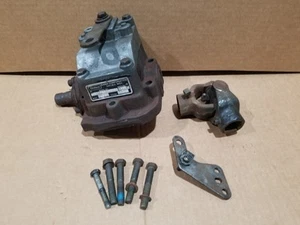 88-97 Ford ZF5 PTO Power Take Off Chelsea Dana Corp - Picture 1 of 5