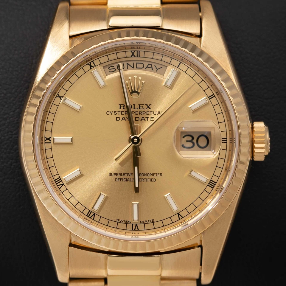 Presidential Rolex Day-Date 18238 Fluted Bezel Watch 36mm Champagne 18K Gold - Image 1 of 4