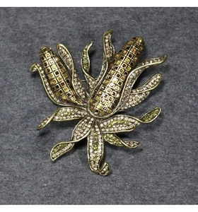 Huge  costume jewelry Heidi Daus Swarovski crystal "candy corn" Brooch Pin  - Picture 1 of 6