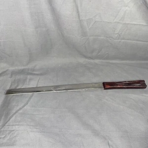Cuchillo de pan con mango de baquelita y utensilios de cocina Stanley StanHome de colección - Imagen 1 de 5