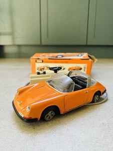 Oldtimer Porsche Targa Elektro von Huki West Germany - Bild 1 von 12