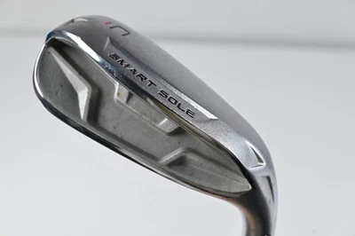 Cleveland Smart Sole 4 Chipper / 42 Degree / Stiff Flex Cleveland Smart Sole - Image 1 of 4