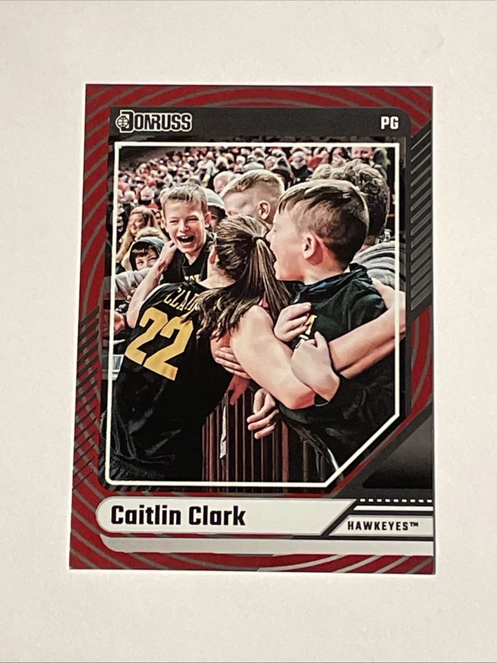 2024 Panini Caitlin Clark красная фольга - основание Donruss Caitlin Clark #20 мишень (RC) - Изображение 1 из 1