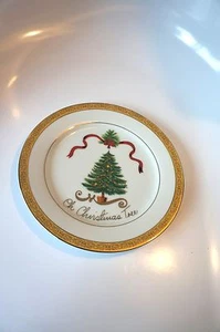 "TIMELESS TRESURES" OH CHRISTMAS TREE PLATE: 22K GOLD ON RIM - Picture 1 of 2