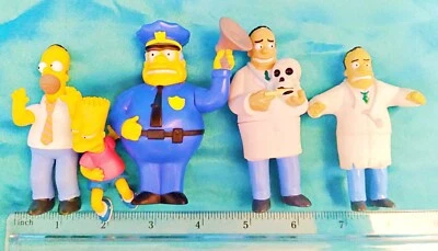 Juego de 5 - Figuras de Los Simpson Bart Homer Police Doctor 2007 Burger King Foto 1 de 3