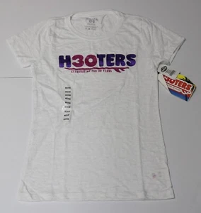 HOOTERS AUTHENTIC MEDIUM (M) WHITE T-SHIRT - H30TERS, CELEBRATING FOR 30 YEARS - Picture 1 of 3