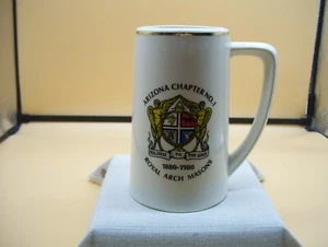 Royal Arch Masons Arizona Capítulo No. 1 taza de cerveza conmemorativa 1880-1980 - Imagen 1 de 6