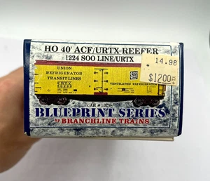Branchline Blueprint Series HO Scale 40' ACF/URTX Refrigerator Car Model Kit - Picture 1 of 5