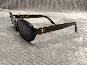Chanel Womens Sunglasses CH5515 Black & Gold Chain Accent Oval Frame New - Picture 1 of 6