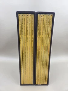 Lot of 12 National Geographic Magazines 1999 Full Set W/ Faux Leather Binders  - Bild 1 von 9