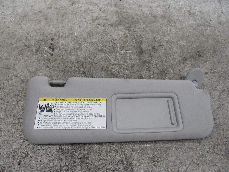 2013 2015 Lexus Es300H right passenger front sun visor sunvisor flap shade OEM - Image 1 of 4