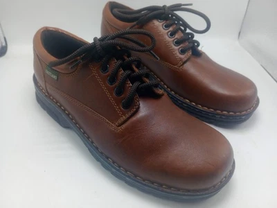 Zapato Eastland para mujer informal de cuero liso con cordones punta redonda 3150 talla 11 W Foto 1 de 4