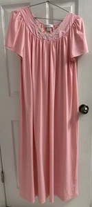 Vintage Nachthemd Shadowline rosa lang bodenlang bestickt Kragen romantisch Gr. M - Bild 1 von 5