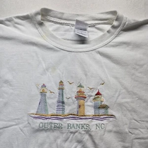 Camiseta Outer Banks NC Carolina del Norte OBX Bordada Light House Talla M Mediana - Imagen 1 de 7