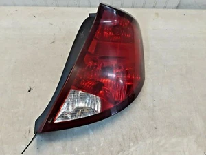 Saturn  ION 2003-2007 Right Passenger Taillight  OEM 22723025 - Foto 1 di 4