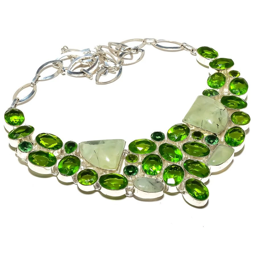 Collar distintivo enchapado en plata con piedras preciosas de turmalina verde prehnita 18" Foto 1 de 1