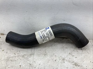 GM Lower Radiator Outlet Hose 19130236 (New Old Stock) - Picture 1 of 4