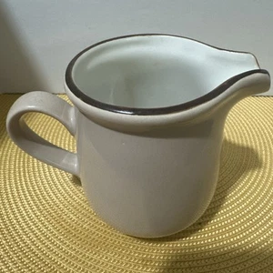 Mikasa Creamer Mid Century Japan Vintage Tan Brown Trim - Picture 1 of 3