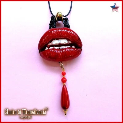 Joyería Collar Colgante Mujer Sensual Labios Vampiro Beso Hip Hop Rapero Rock Babero Foto 1 de 4