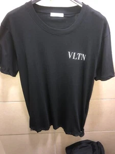Maglietta Valentino uomo nera, taglia M, nuova con cartellino,100% made in italy - Foto 1 di 6