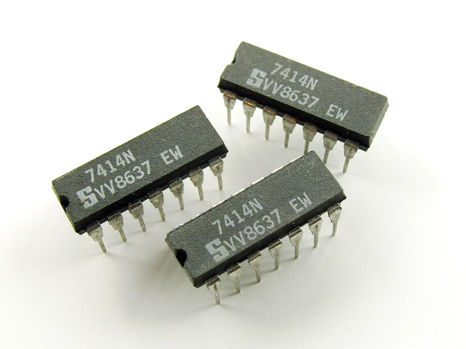 7414N [1pcs] Hex Schmitt-Trigger Inverters; 7414 IC; Signetics; DIP-14 - Image 1 of 1