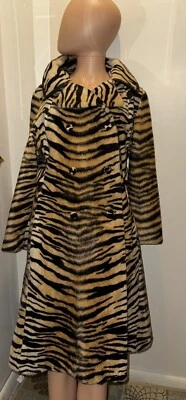 Bácara La France Silvery Gray Faux Fur Coat by styled by Fairmoor Large L - Image 1 of 4