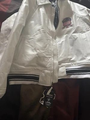 Chaqueta de bombardero de vuelo americana genuina de cuero de cordero real blanca Avirex para hombre Foto 1 de 2