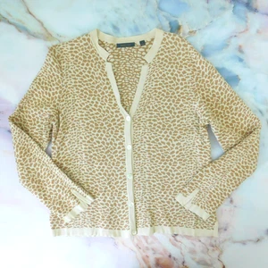 Amber Sun Cardigan Sweater Long Sleeve Vneck Silk Button Giraffe Animal Print L - Picture 1 of 9